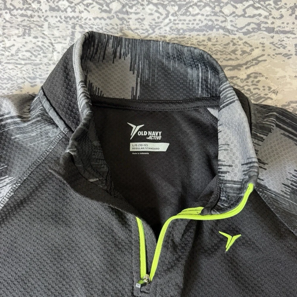 Old Navy Active 1/4 Full Zip Long Sleeve Athletic Youth Large 10-12 Black Green
